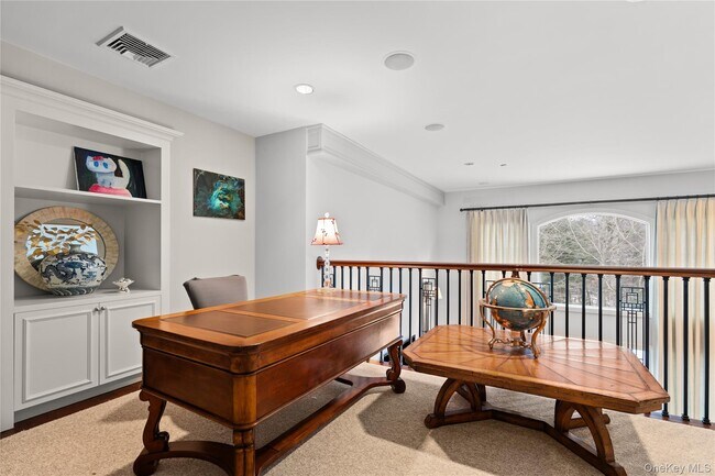 Building Photo - 1 Augusta Ct