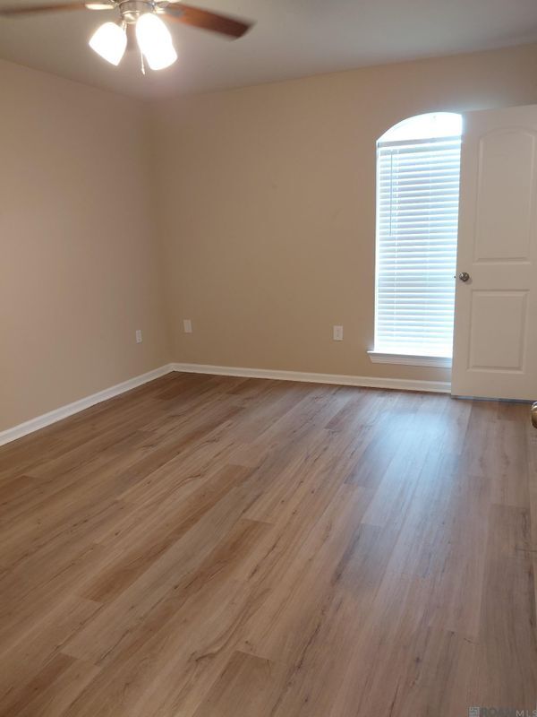 Building Photo - 13176 Brian Park Dr