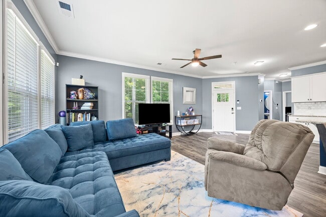 Building Photo - Beautiful Lake Wylie Home with Spacious Layout, Office Space & Incredible Community Amenities!