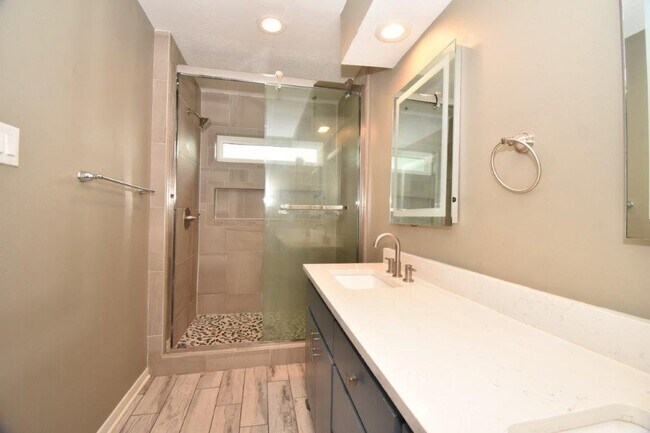 Building Photo - 1031 Red Rock Canyon Dr