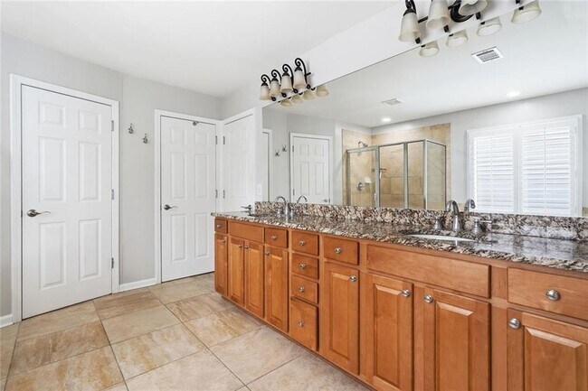Building Photo - 208 Setters Ridge