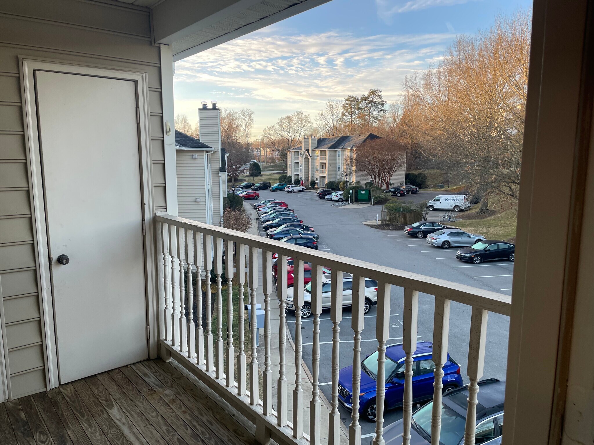 Building Photo - 6704 W Friendly Ave