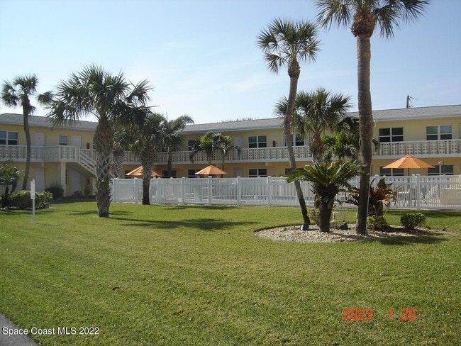 Primary Photo - 7801 Ridgewood Ave
