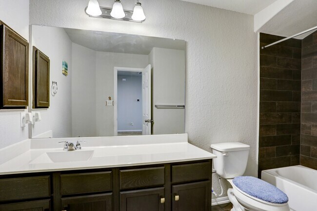 Building Photo - 5414 Rustic Ruby Dr