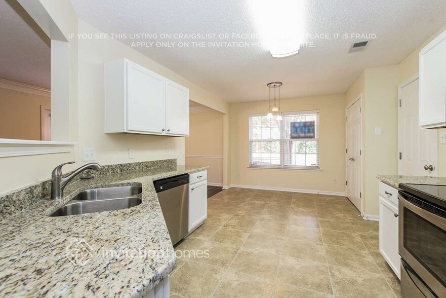 Building Photo - 10300 Haddington Dr