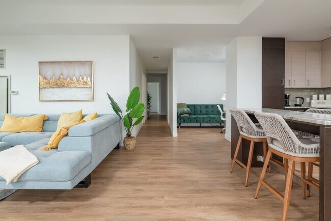 Building Photo - 99 Kneeland St