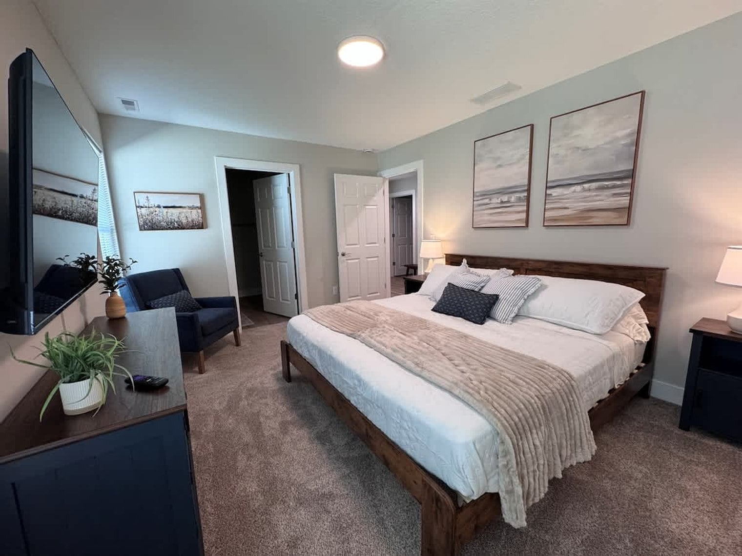 Building Photo - 1249 Kinsmoor Ave