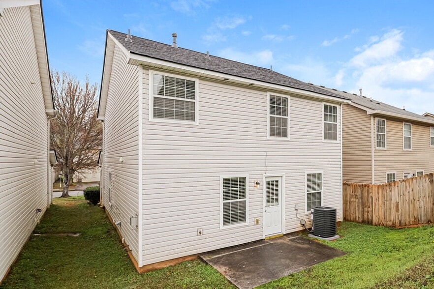 Building Photo - 75 Colser Drive