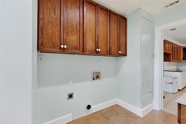 Building Photo - 409 Dewitt St