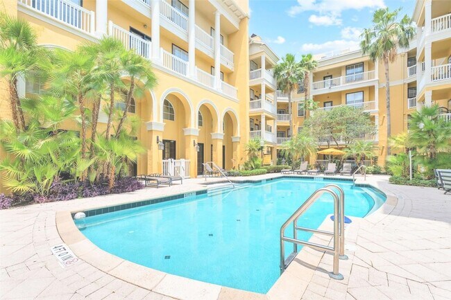 Building Photo - FOR RENT!!!  Beautiful Pool View Wood Floors Condo @ Park North Downtown Orlando!