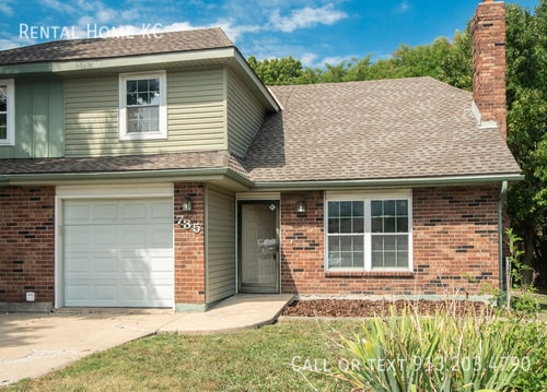 Primary Photo - 735 S Avalon Cir