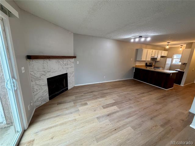 Building Photo - 6967 Peyote Way