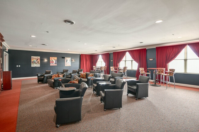 Building Photo - 4130 S Lake Dr