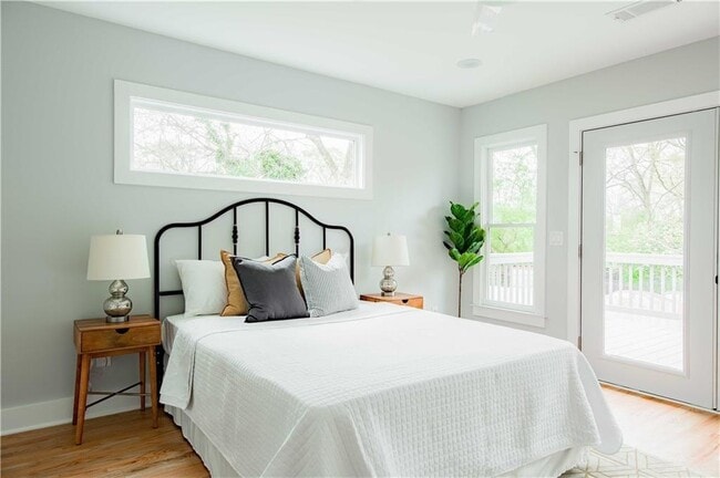 Building Photo - 259 Mellrich Ave NE