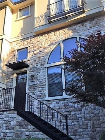 Building Photo - 5748 Robbie Rd