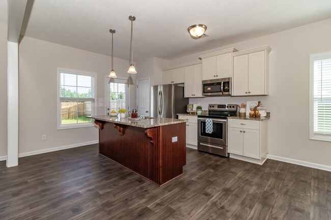 Building Photo - Like New, 4/2, Ranch Home In Grovetown!