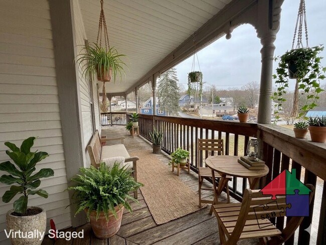 Building Photo - 4 Cogswell St