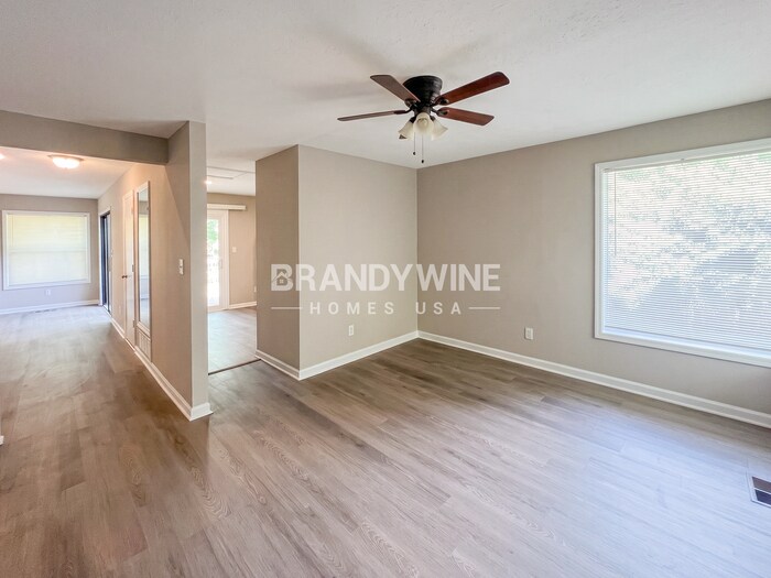 Building Photo - 1704 Hickory Grove Trail NW