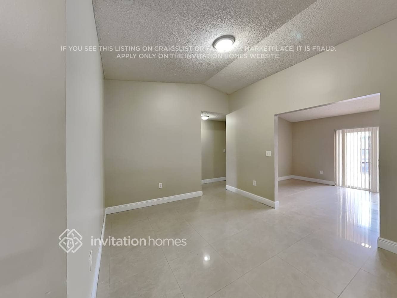 Building Photo - 1086 NW 128th Ave