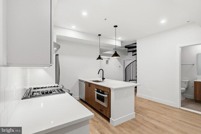 Building Photo - 5230 Georgia Ave NW