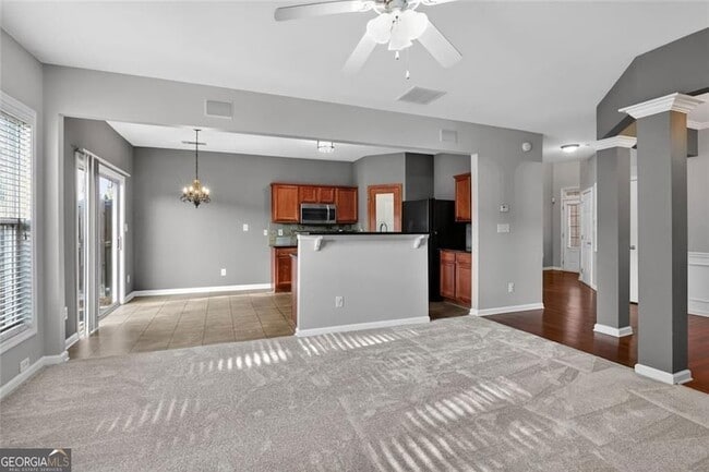 Building Photo - 1656 Granville Ct