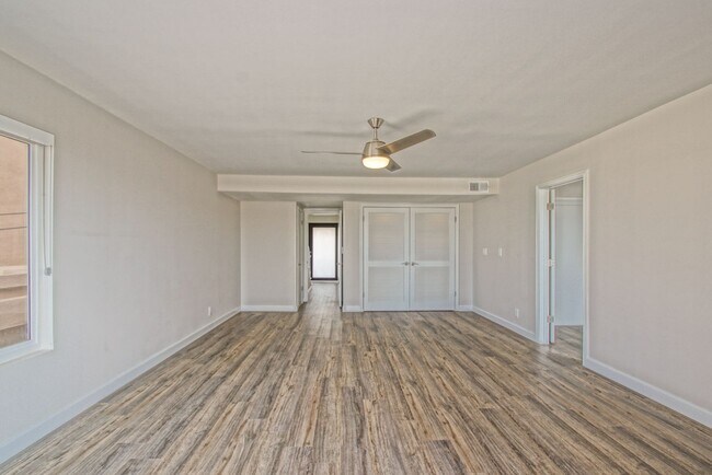 Building Photo - REMODELED, BRIGHT & AIRY, 2-STORY HOME W/ AMAZING PANORAMIC OCEAN VIEWS, 2 LIVING SPACES, 2 LARGE...