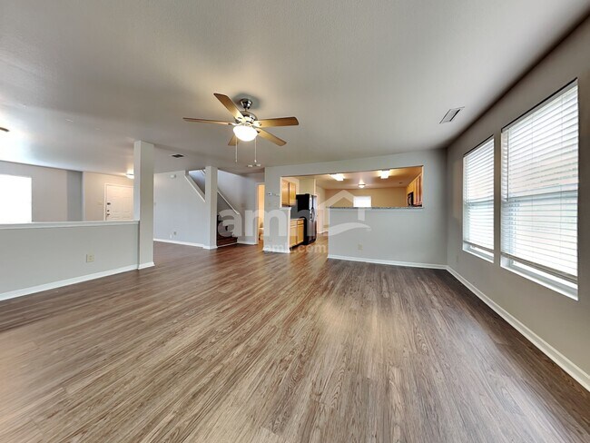 Building Photo - 1516 Bray Dr