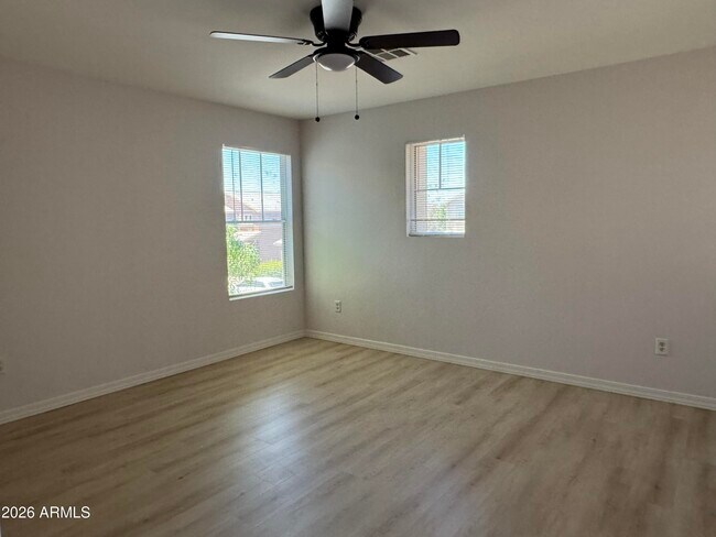 Building Photo - 1309 S 121st Ln
