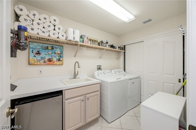 Building Photo - 8200 Saratoga Dr