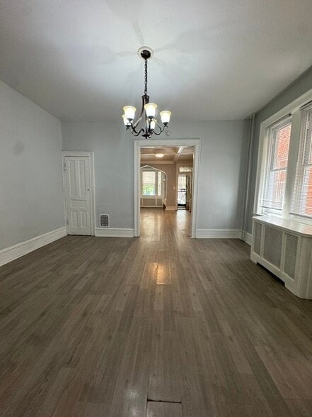 Building Photo - 522 N 58th St