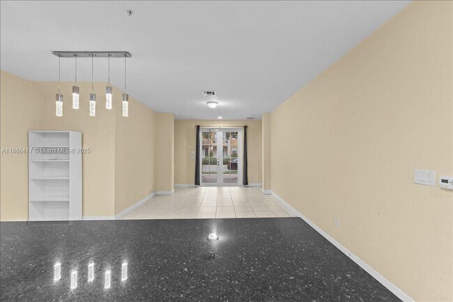Building Photo - 1048 SW 147th Ave