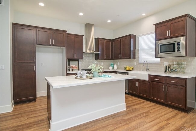 Building Photo - 1045 Hope Ln