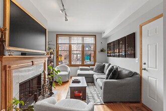 Building Photo - 2033 W Huron St
