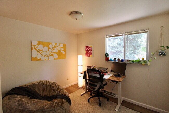 Building Photo - 1405 Abilene Dr