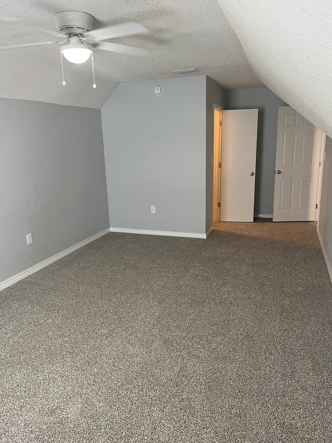 Building Photo - 377 Brookwood Blvd
