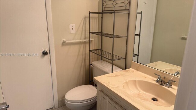 Building Photo - 1200 St Charles Pl