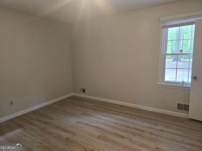 Building Photo - 5734 Lanny Ln