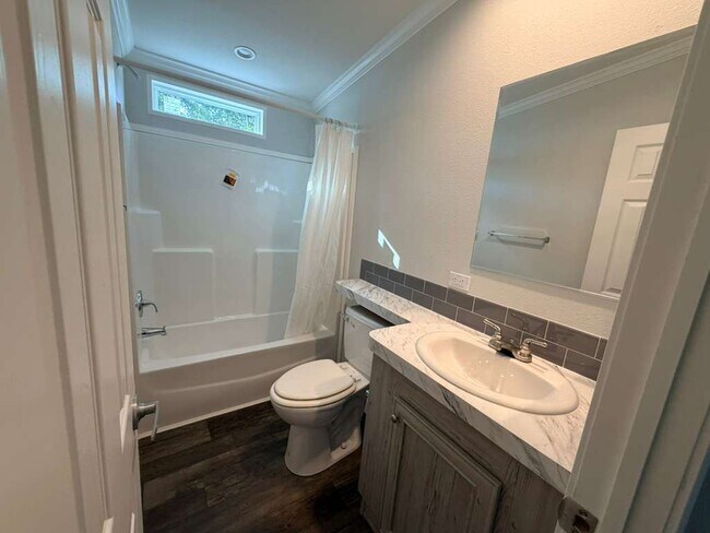 Building Photo - 5391 SW 35th Ct