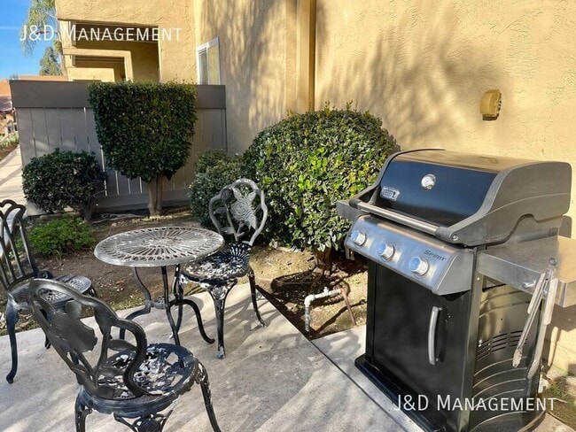 Building Photo - 7747 Margerum Ave