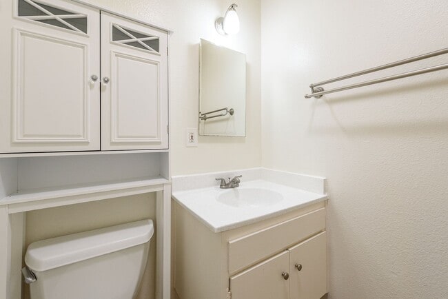 Building Photo - Serenity Abounds in University City!