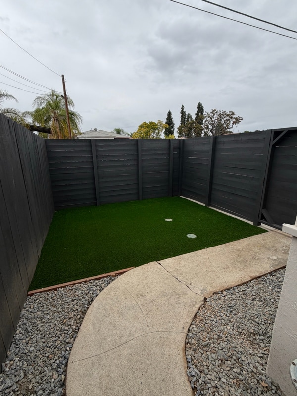 Building Photo - 365 Wisconsin Ave