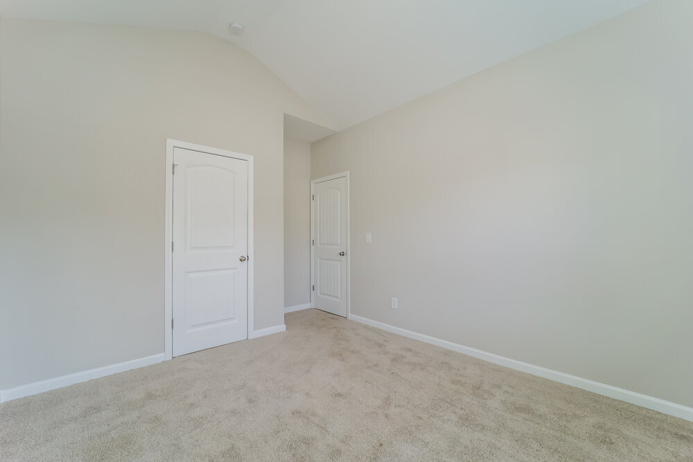 Building Photo - 309 Spruce Creek Ln