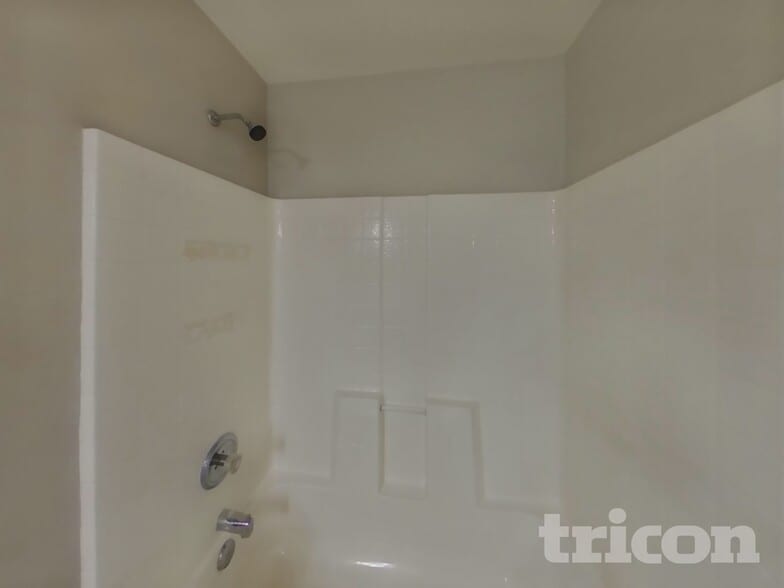 Building Photo - 13962 N 132nd Ln