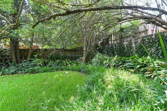 Building Photo - 1451 Watson St