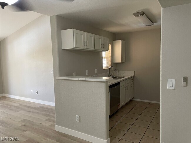 Building Photo - 2300 E Silverado Ranch Blvd
