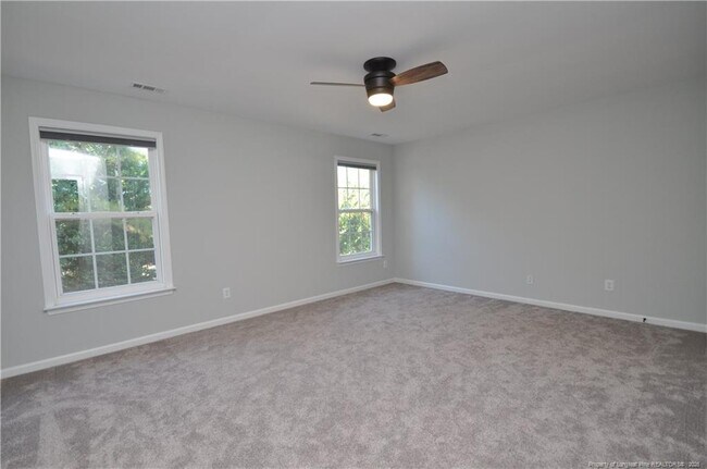 Building Photo - 124 Shadow Mountain Ln