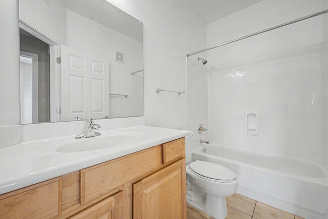Building Photo - 14000 N 94th St