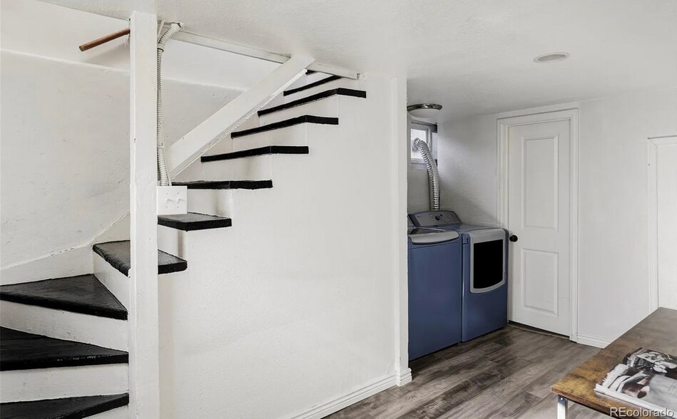 Building Photo - 3549 N Harrison St