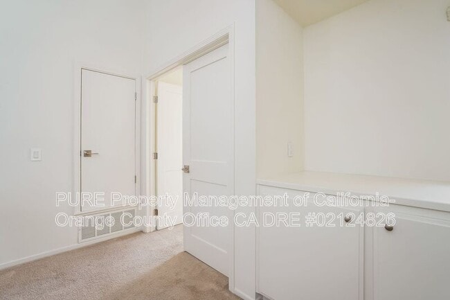 Building Photo - 3221 Francois Dr