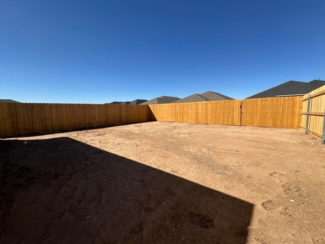 Building Photo - 5528 Princeton St